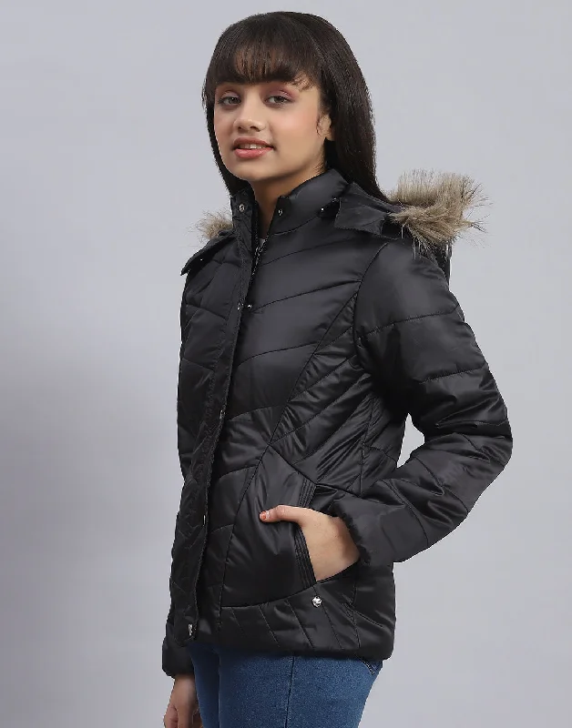 Girls Black Solid Hooded Full Sleeve Girls Jacket